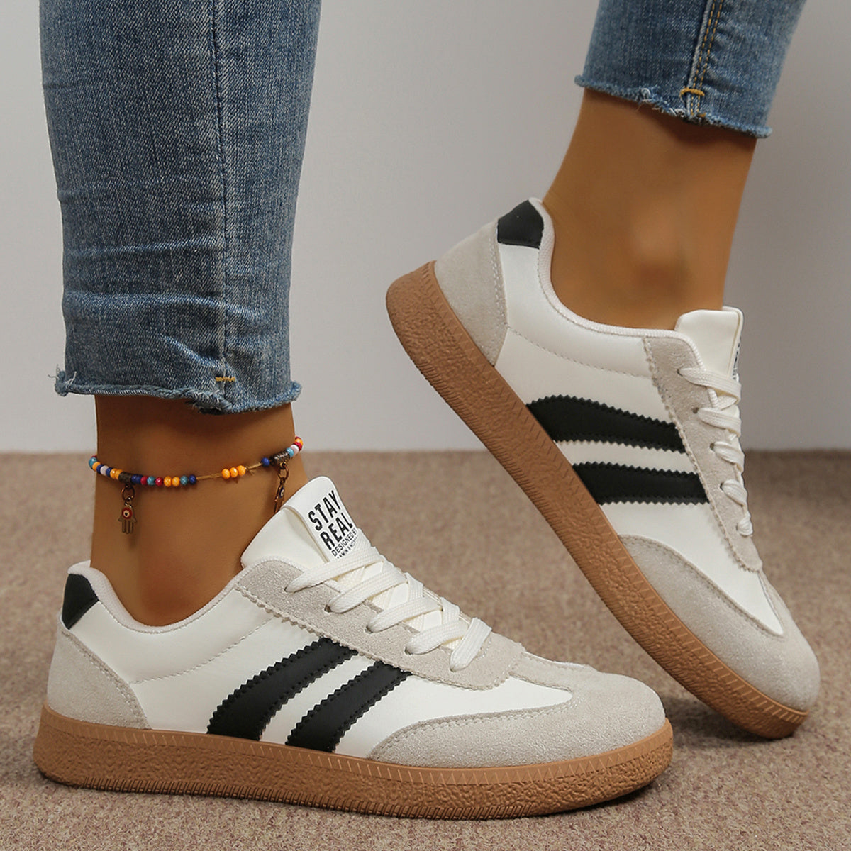 SOLANA – Zapatillas Cómodas